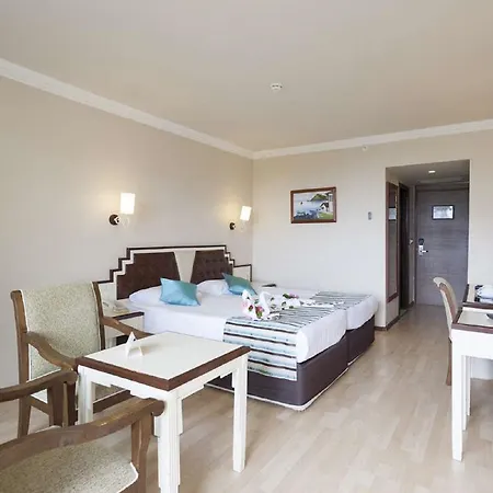Rezort Nova Park 5*