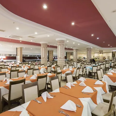 Rezort Nova Park 5*