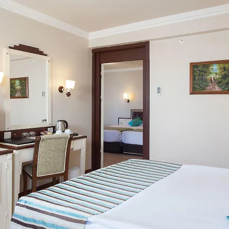 Resort Nova Park 5*